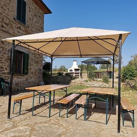 Agriturismo I Poggilunghi チヴィテッラ・イン・ヴァル・ディ・キアーナ エクステリア 写真