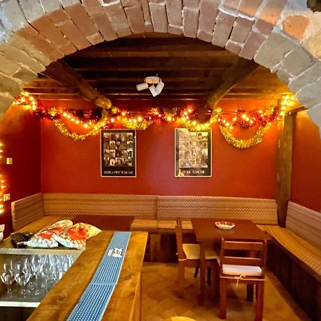 Agriturismo I Poggilunghi チヴィテッラ・イン・ヴァル・ディ・キアーナ エクステリア 写真