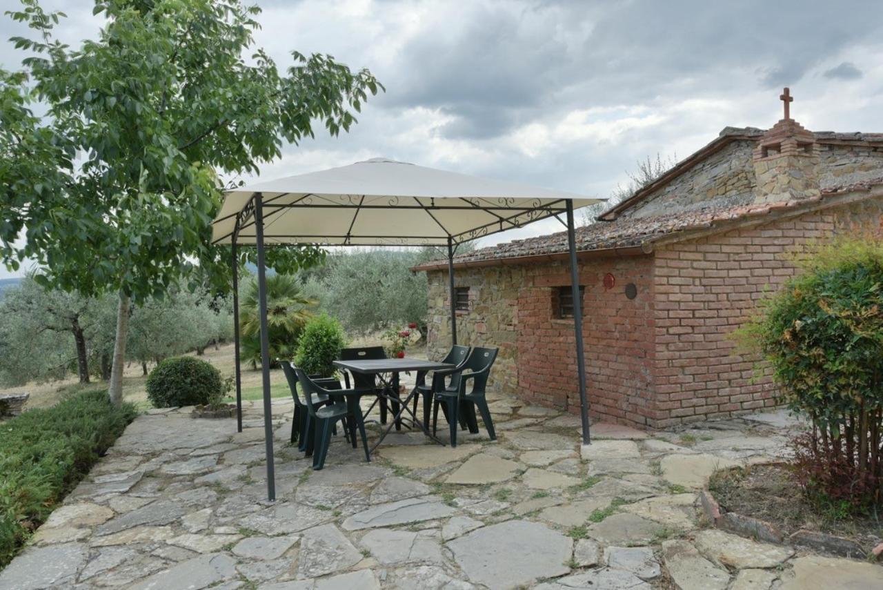 Agriturismo I Poggilunghi チヴィテッラ・イン・ヴァル・ディ・キアーナ エクステリア 写真