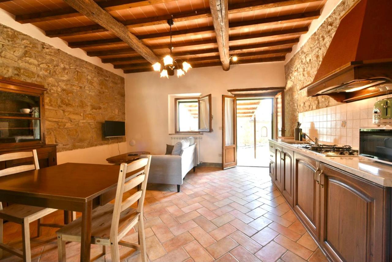 Agriturismo I Poggilunghi チヴィテッラ・イン・ヴァル・ディ・キアーナ エクステリア 写真