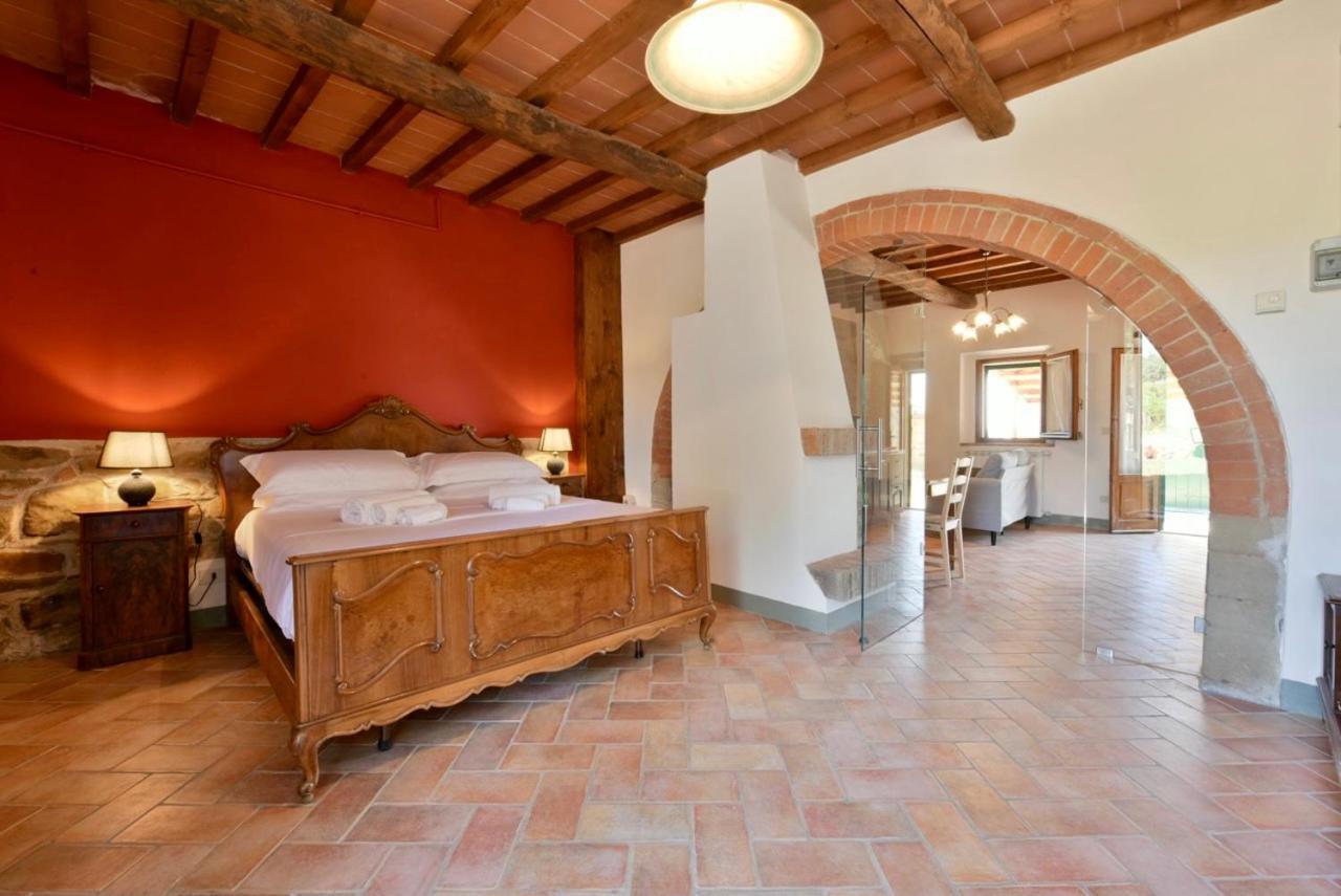 Agriturismo I Poggilunghi チヴィテッラ・イン・ヴァル・ディ・キアーナ エクステリア 写真