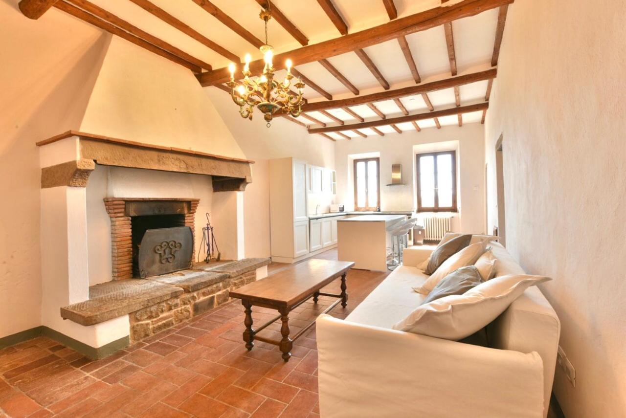 Agriturismo I Poggilunghi チヴィテッラ・イン・ヴァル・ディ・キアーナ エクステリア 写真